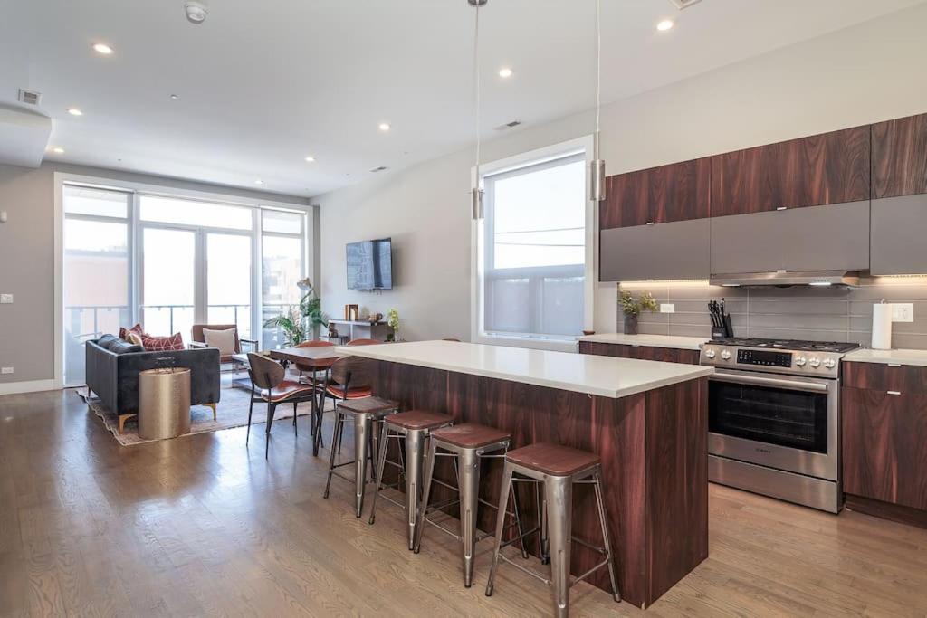 Breathtaking Downtown Penthouse A - Sleeps 11 Villa Chicago Luaran gambar